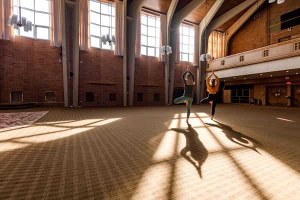 Indoors Yoga